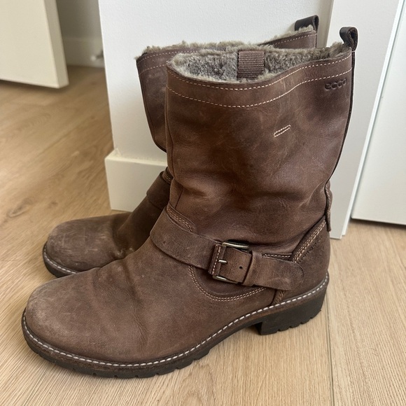Ecco Brown Combat & Moto Boots - Picture 1 of 4